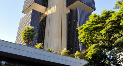 Edifício sede do Banco Central do Brasil por Jonas Pereira/Agência Senado https://www.flickr.com/photos/agenciasenado/16011634694