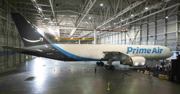 Amazon One - Avion domicilio