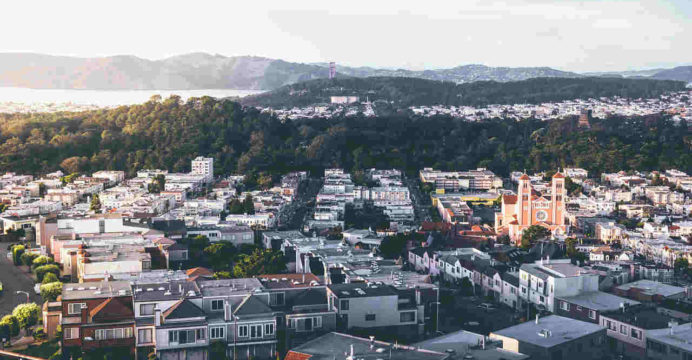 Casas en suburbios en San Francisco: Precios de casas en EEUU aceleran